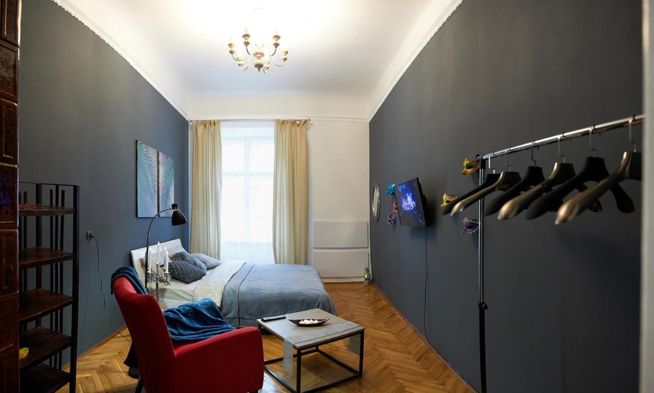 Stylish Apartments In The Center Leopoli Esterno foto