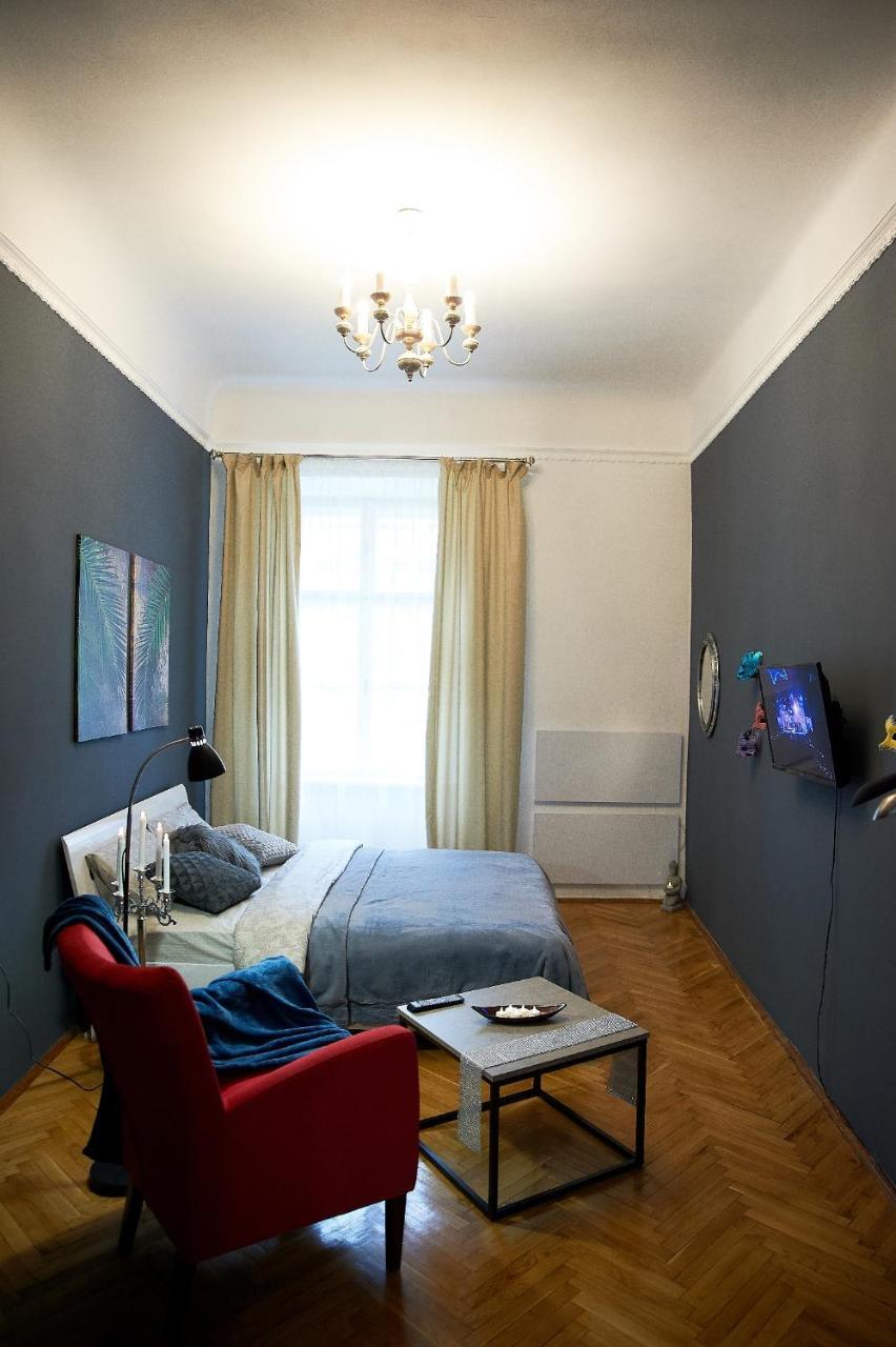 Stylish Apartments In The Center Leopoli Esterno foto