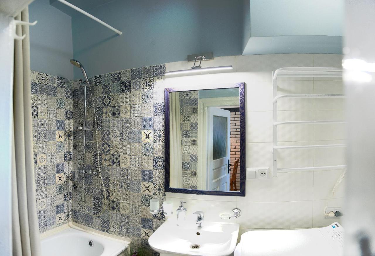 Stylish Apartments In The Center Leopoli Esterno foto